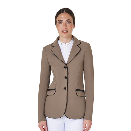 WALNUT (18-1112)